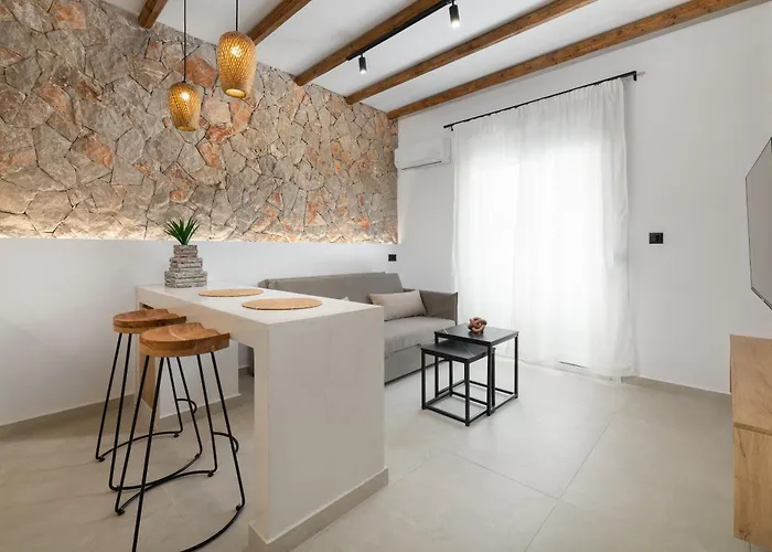 Onar -quiet Luxury With Private Jacuzzi-ideal For Couples