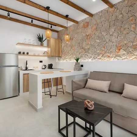 Onar Luxury דירה