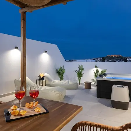 Onar Luxury - Jacuzzi Terrace アパート