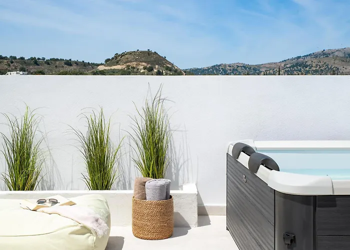 Onar -quiet Luxury With Private Jacuzzi-ideal For Couples * Archangelos (Rhodes)