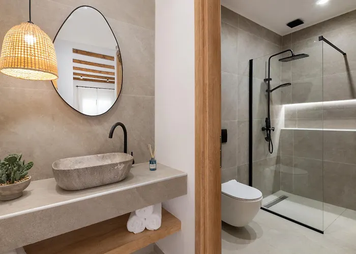Onar -quiet Luxury With Private Jacuzzi-ideal For Couples דירה *
